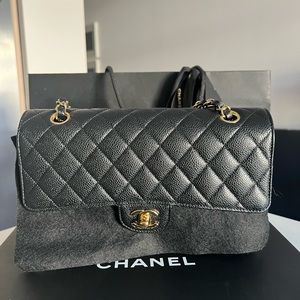 🛑 SOLD 🛑 Chanel Classic Medium Black Caviar Bag Gold Hardware